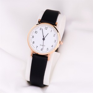 Nuevo Reloj de Pulsera para Estudiantes, Simple, Moderno, Personalizado, Estilo Retro, Venta al por Mayor, Color Negro - Product Image 1