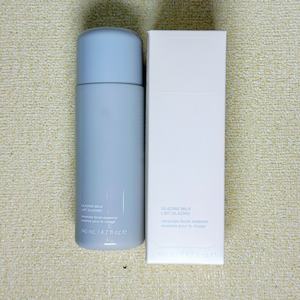 Base de maquillage pour le soin de la peau à l'essence de lait Hot Hailey Hayley 140 ml, produit transfrontalier - Product Image 1