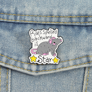 Pin de esmalte con diseño de ratón que dice '<span class=keywords><strong>rats</strong></span> spelled backwards is star', juego de palabras, ratón lindo con orejas rosas, roedor gris, cita, broche, insignia de solapa, joyería al por mayor - Product Image 1
