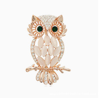 Broche de búho vintage en tono plateado con ojo de cristal verde y cabujón de piedra lunar, joyería de animales y aves para mujer, para solapa de abrigo, regalo