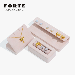 Forte luxe microfibre anneau en bois présentoir <span class=keywords><strong>comptoir</strong></span> armoire bijoux magasin présentoirs expositions bijoux présentoir - Product Image 3