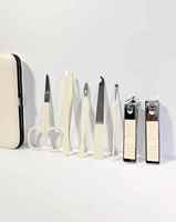Ensemble de 7 coupe-ongles en acier inoxydable, kit d'outils de manucure et de pédicure portable avec étui pour crème, ensemble de toilettage de voyage pour hommes et femmes