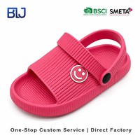 Sabots pour enfants en EVA et velours côtelé, 6 couleurs, avec breloque Smiley, talon pivotant, logo personnalisé, pour jardin, vente en gros, conformes BSCI