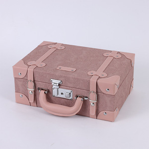 Shili <b>Cosmetic</b> <b>Storage</b> <b>Box</b> 32.5x22.5x13cm PU Leather Light Luxury Makeup Organizer Gift Packaging - Product Image 1