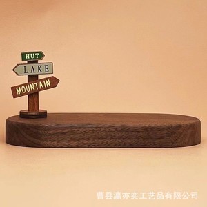 Adorno de Madera Maciza con Base Ovalada Ying Yiyi, Decoración con Señalización Vial para el Hogar, Acabado Mate, Artesanía de Madera Hecha a Mano - Product Image 4