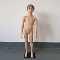 Mannequins Enfants en Plastique Pas Cher de Guangzhou, Mannequin Garçon et Fille pour l'Affichage de Vêtements pour Bébés et Enfants