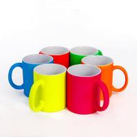 Mug fluorescent à sublimation thermique, couleur bonbon, tasse à eau lumineuse 11oz, tasse droite, emballage personnalisé, vente en gros