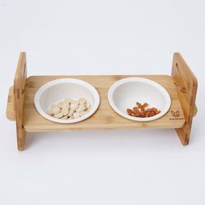 Juego de cuencos de agua y comida para perros de cerámica blanca con soporte de madera botella de agua portátil antideslizante para animales pequeños perros y gatos - Product Image 1