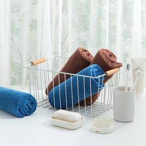 <b>Dust</b> Absorption Microfiber Car Window Cleaning <b>Cloths</b> Custom Long Short Pile Microfiber Towel Car Cleaning - Product Image 2