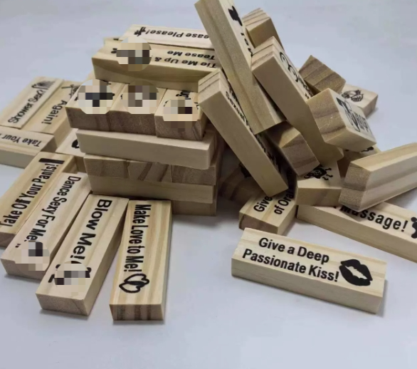 Couple Dating Building Blocks Tower Allemand