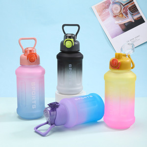 Botella de Agua de Plástico con Tapa y Asa, Color Degradado, Gran Capacidad, Portátil, para Deportes, Senderismo, Ciclismo y Viajes Diarios - Product Image 2