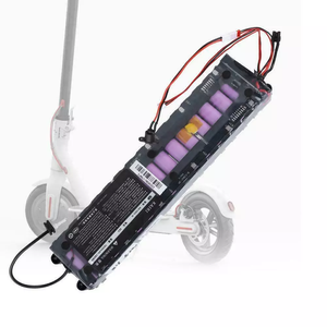 Superbsail STOCK UE, Paquete de Baterías de Litio de 36V, Paquete de Baterías 18650 para <span class=keywords><strong>Xiaomi</strong></span> <span class=keywords><strong>M365</strong></span>/1S <span class=keywords><strong>Pro</strong></span>, Accesorios para Baterías de Patinetes Eléctricos - Product Image 6