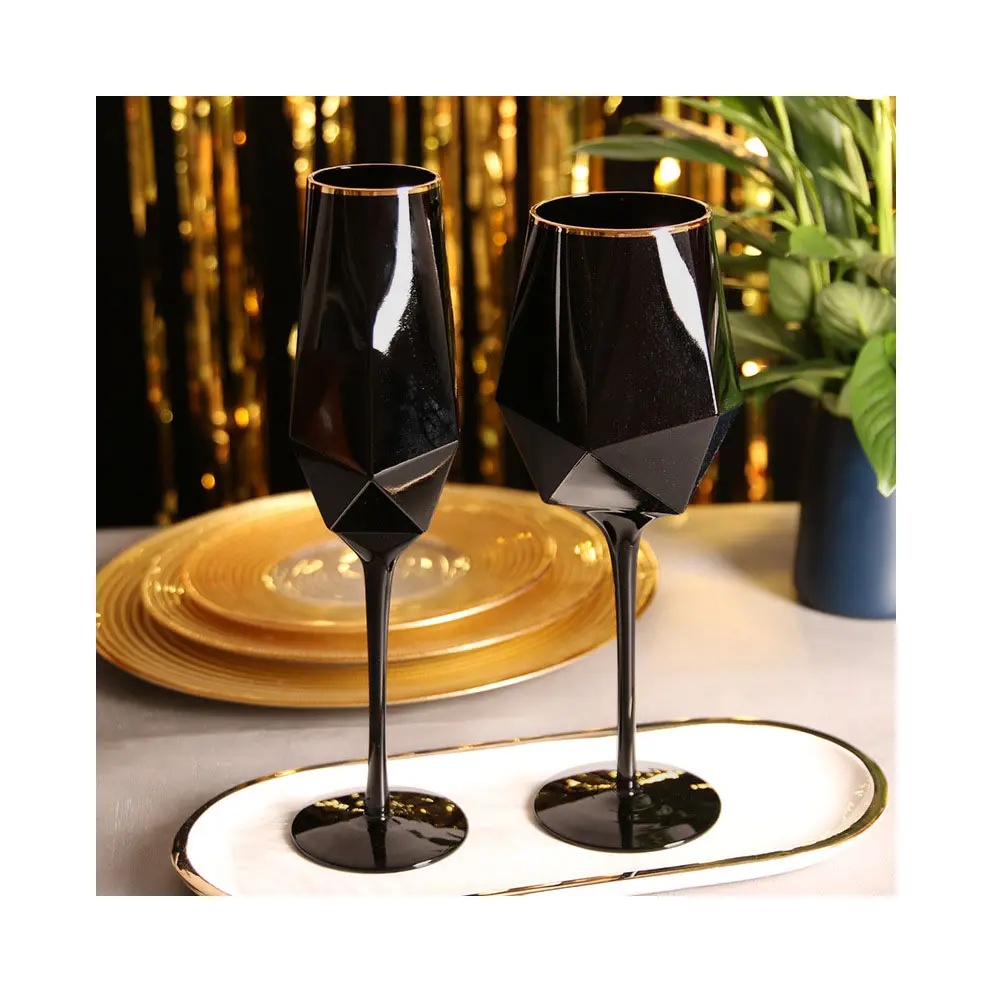 Verres noirs purs de vin simples Verres à vin avec bord doré