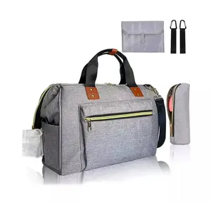 Borsa per pannolini isolata Tote da viaggio Weekender borsa a tracolla per bambini Logo personalizzato poliestere impermeabile alla moda colore personalizzato