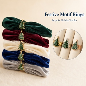 Serviettes de table en velours avec nœuds pour sapin de Noël, accessoires de table décoratifs en peluche rouge et vert pour la maison en période des fêtes - Product Image 6