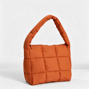 Bolso Tote Acolchado Impermeable Personalizado al por Mayor, Bolso de Hombro de Mujer con Diseño de Diamantes y Mini Bolsa - Product Image 5