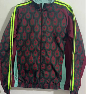 Impermeabile Ecologico Leggero in Poliestere 100% Rosso Double-Face con Servizio OEM e Caratteristiche Uniche - Product Image 2