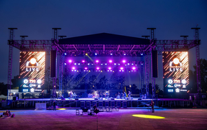 Pantalla LED P2.9 de Fácil Instalación para Interiores, Ideal para Fondos de Salones de Banquetes y Bodas, con Marco de Fundición a Presión y Montaje Magnético - Product Image 3