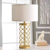 Lampu Meja Keramik Minimalis Gaya Farmhouse LED Sederhana untuk Kamar Tidur, Lampu Dekoratif Pusat Pernikahan, Grosir
