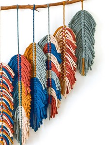 Set de regalo empresarial: Decoración de pared de macramé de algodón rectangular bohemio hecha a mano, regalo artístico para cuarto de bebé y dormitorio. - Product Image 4