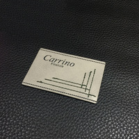 Patchs en feutre en cuir PU faits à la main paillettes nom synthétique personnalisé en relief Logo tissu thermocollant pour vêtements Jeans pantalons chapeaux