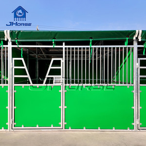 Box per Cavalli Portatile Leggero Impermeabile Facile da Montare in HDPE con Tetto per Esposizioni in Vendita - Product Image 6