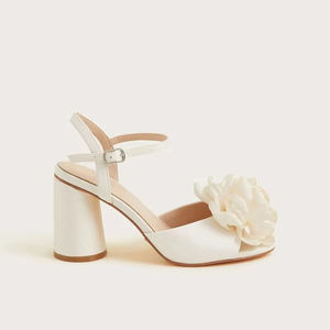 Scarpe da sposa floreali da donna Beige su misura 2025 con tacchi medi da 7CM per festa nuziale pump con cinturino da sposa - Product Image 1