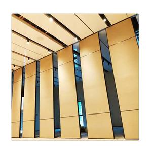 Parete Divisoria Elettrica Insonorizzata per Uso Commerciale con Massima Utilizzazione dello Spazio - Product Image 1