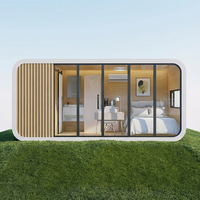Cabine de luxe polyvalente avec système de maison intelligente et isolation thermique pour le glamping en station balnéaire, usage commercial