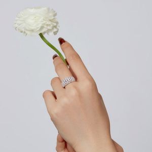 Bague de fiançailles et de mariage Dylam Sparkle Design en argent S925 plaqué rhodium, large, multicouche, avec zircone cubique 5A - Product Image 3