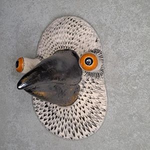Máscara de Paloma de estilo moderno para colgar en la pared, artesanías de resina, diseño único de pájaro para el hogar, sala de estar decoraciones para, nuevo producto transfronterizo - Product Image 2