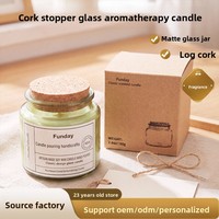 Bougie parfumée artisanale vintage en cire de soja dans un bocal en verre avec bouchon en liège pour la décoration de la maison, l'aromathérapie et les cadeaux