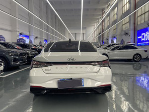 <span class=keywords><strong>Hyundai</strong></span> Elantra 1.5L CVT LHD 2021 d'occasion, berline, sièges en cuir, caméra de recul, pneus R17, Euro <span class=keywords><strong>6</strong></span>, EXW pour l'exportation - Product Image 2