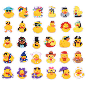 Fleur de chaussure en PVC détachable en silicone de dessin animé mignon moulé avec des boucles en caoutchouc souple goutte à goutte - Product Image 1