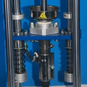 Petite machine de moulage par injection pneumatique de bureau pour PP, ABS, PE, PLA, <span class=keywords><strong>PFA</strong></span>, TPU, TPE, POM, PA6, PA66, PVC - Product Image 5