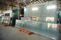 Verre flotté transparent ultra-blanc de 2 mm à 19 mm, fabriqué en usine, feuille originale pour usage extérieur et salle de bain, à faible coût
