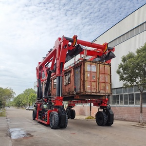 Carretilla elevadora de orugas de 70 toneladas con neumáticos de caucho, accionada por diésel e hidráulica, para movimiento en bodegas y operaciones en puertos secos, con bajo costo de mantenimiento. - Product Image 4