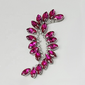 Aplique de Hoja <span class=keywords><strong>con</strong></span> Pedrería Hecho a Mano, <span class=keywords><strong>con</strong></span> Adhesivo Termofusible, <span class=keywords><strong>para</strong></span> Decoración de <span class=keywords><strong>Ropa</strong></span>, Manualidades y Accesorios DIY - Product Image 5