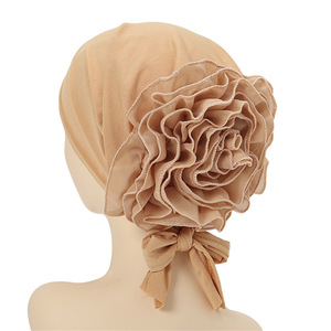 Nouveau Design <span class=keywords><strong>Bonnet</strong></span> de Sous-Hijab Femme Grand Motif Floral Turban Chimiothérapie Bonnets Accessoires Cheveux <span class=keywords><strong>Foulard</strong></span> Musulman Hijab à Nouer Casquette Intérieure - Product Image 4