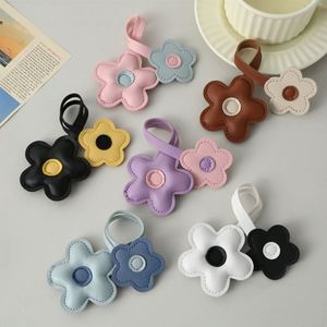 <b>Pastel</b> Color PU Leather Flower Charm Cute Pendant Keychain Minimalist Floral Bag Accessory for Purse & Luggage <b>Decor</b> - Product Image 5