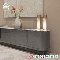 Buffet de luxe sur mesure avec plateau en marbre blanc et finition charbon brillant – Solution de mobilier complète pour villas, manoirs et hôtels