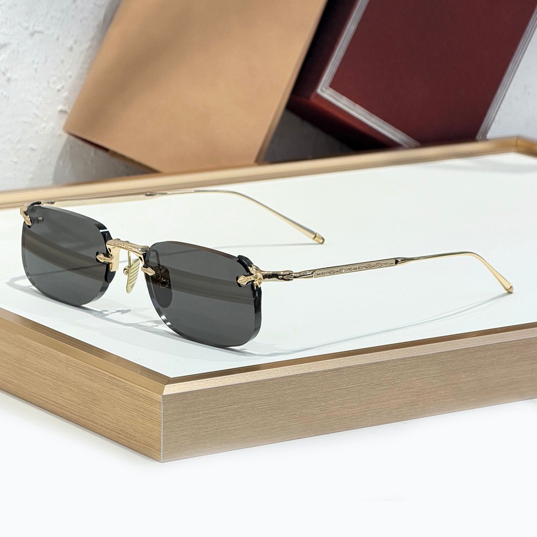 Cornice dorata grigia