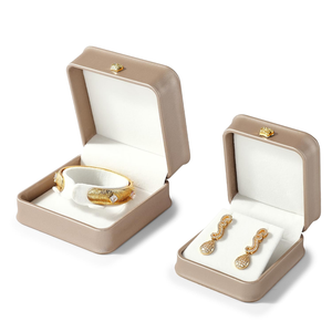 High-End Square Crown Jewelry <b>Box</b> Wholesale Spray Paint <b>Box</b> for Square <b>Ring</b> Necklace Pendant Bracelet for Luxury Packaging - Product Image 5