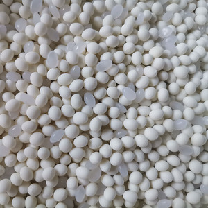 Gránulos de Fusión en Caliente de Tamaño Consistente para Máquinas de Enchapado de Cantos CNC y Manuales, Minimizando el Desperdicio y Garantizando un <span class=keywords><strong>Flujo</strong></span> de Pegamento Uniforme - Product Image 6