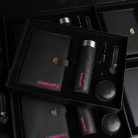 Hochwertiges Business-Geschenkset: Schwarzes PU-Notizbuch, Thermosflasche, Stift, Schlüsselanhänger, Bluetooth-Lautsprecher, Tasche mit individuellem Muster – Großhandel & Mengenrabatt