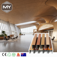 Panneau de plafond en aluminium à grain de bois personnalisé MEIYU, bande de plafond en aluminium, plafond métallique incurvé paramétrique pour salon d'arrivée d'aéroport