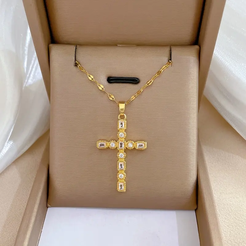 Luxury Vintage 18K Gold Stainless Steel Chain Zircon Cross Pendant Necklace Women Shiny Cz Choker Necklace Jewelry For Gift