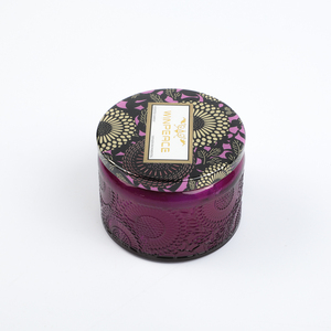 Bougie en verre sculptée et embossée en <span class=keywords><strong>cire</strong></span> de soja artisanale de luxe avec couvercle en métal pour la décoration de la maison - Product Image 4