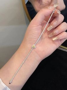 Pulsera de Diamantes Naturales Xinfly de 0.73ct, Brazalete de Oro de 18K con Forma de Corazón, Joyería Fina y Elegante para Bodas y Compromisos - Product Image 2