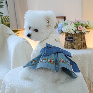 Vestido Confortável Estilo Princesa Xadrez para Cães e Gatos, Ideal para Teddy e <span class=keywords><strong>Maltese</strong></span>, Roupas para Animais de Estimação para Todas as Estações - Product Image 5